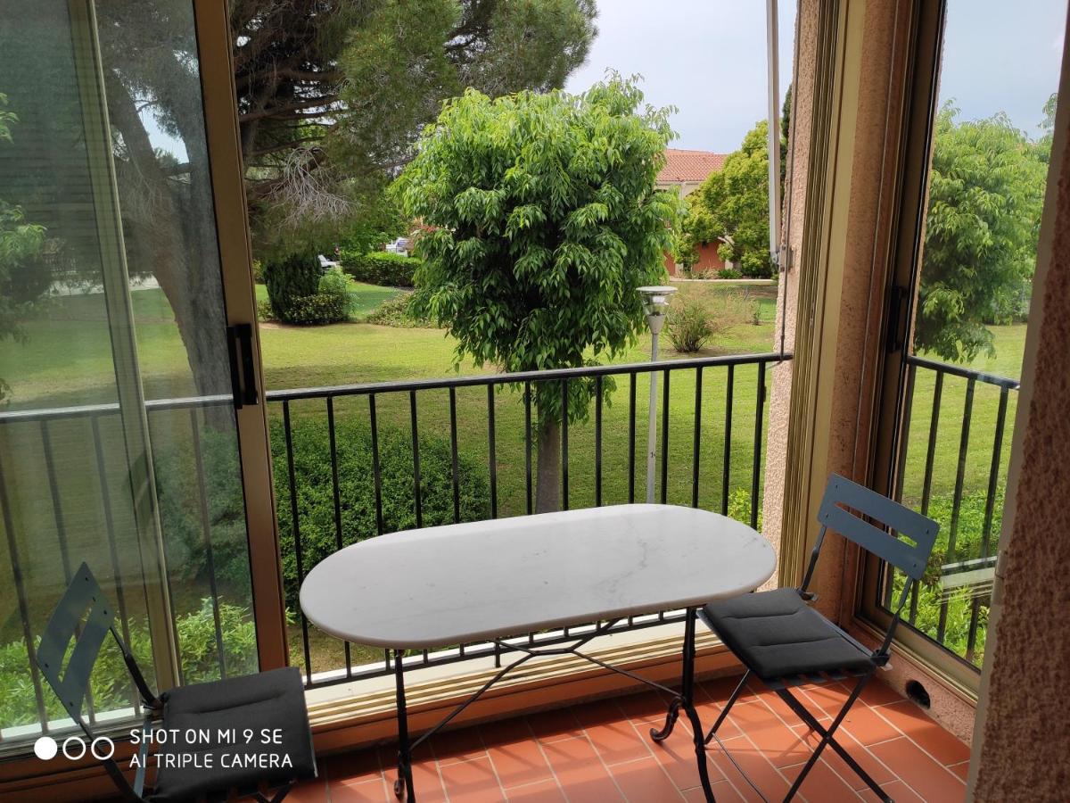 Agreable Studio Cabine Proche Mer La Londe-les-Maures Exterior photo